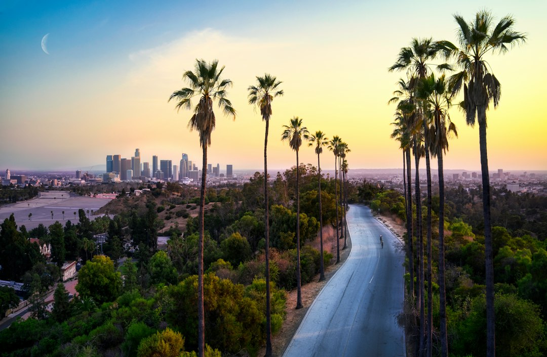 Early Morning Hospital Visit in Monterey Park, LA? Travel Comfortably with a Korean Taxi