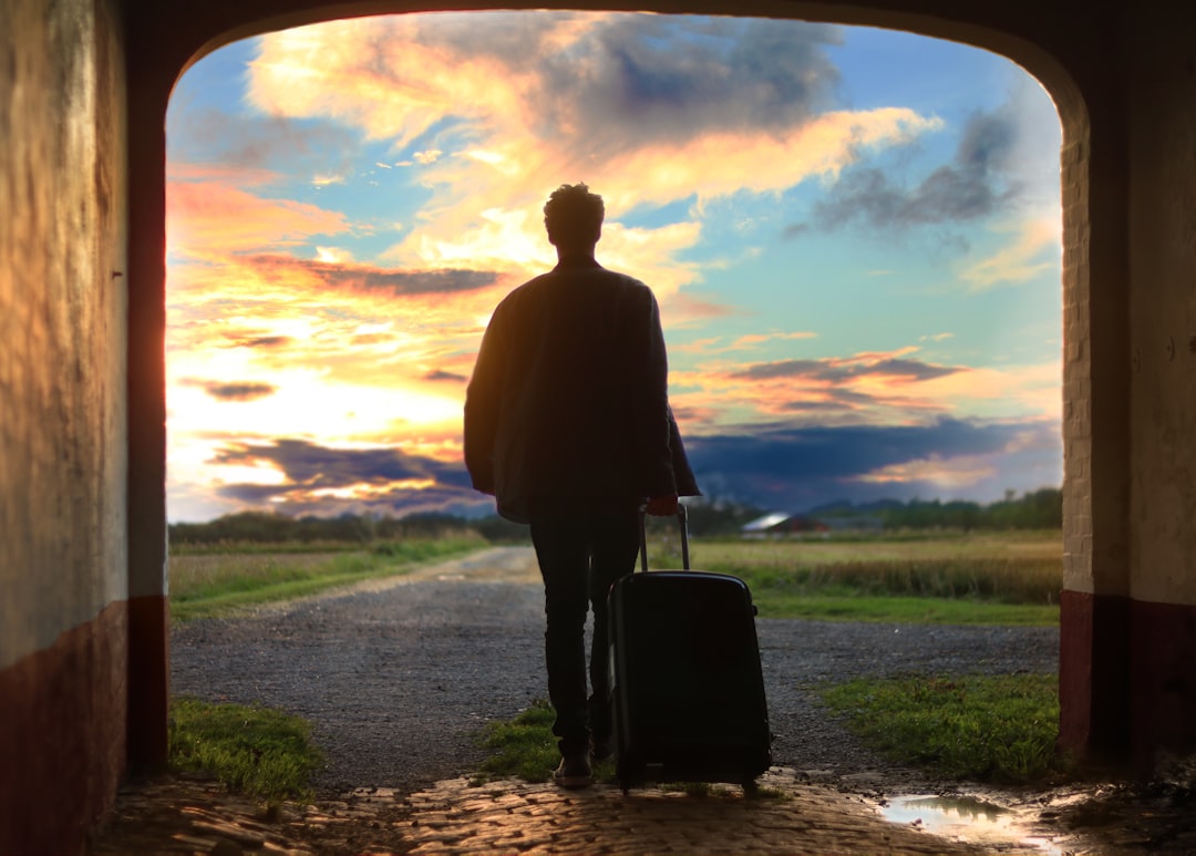 How to Request Help with Luggage or Walkers When Booking an LA Koreatown Taxi